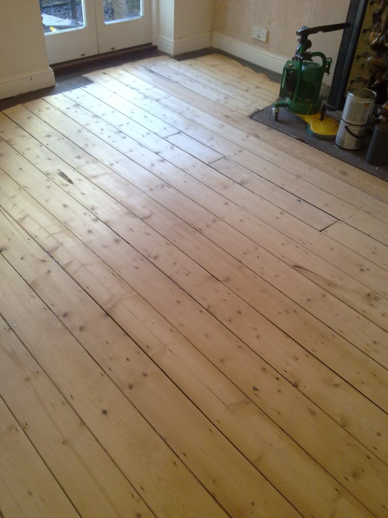 Floor sanding in Carshalton